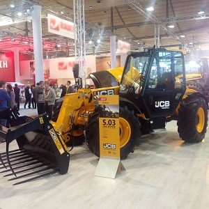 526-56-Agri_JCB