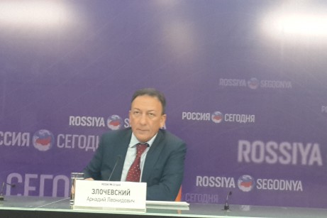 Комментарий. Аркадий Злочевский: падение цен на зерно может привести к банкротству сельхозпроизводителей.