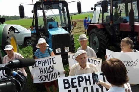 Комментарий. Кубанских фермеров заблокировали в Ростове, но они не отказались от марша на Москву.