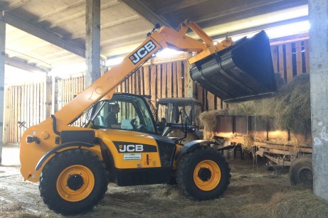 Выбор аграриев 2017: какая техника JCB стала наиболее востребованной в ходе демопоказов.