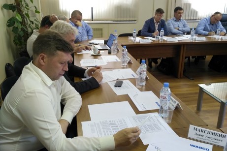В России необходимо наладить массовое производство осей для прицепной техники.