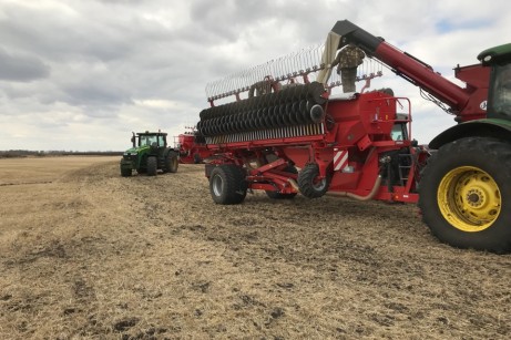 Kverneland отмечает первую годовщину российского проекта DG II.